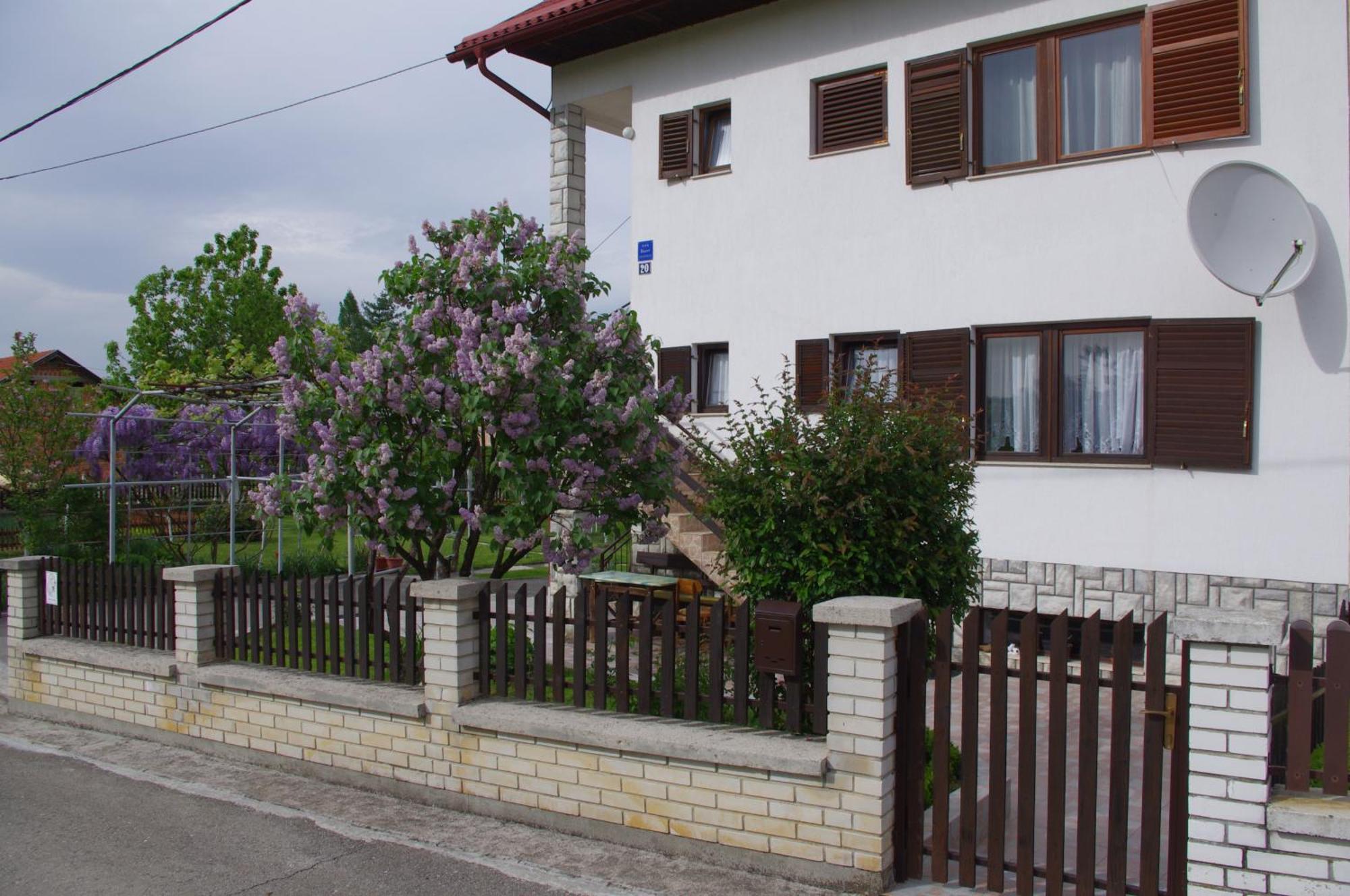 Apartment Tomy Slunj Pokoj fotografie